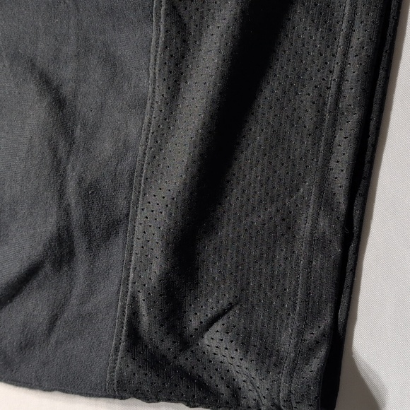 On The Byas Sweat Shorts Size Medium - Picture 2 of 9